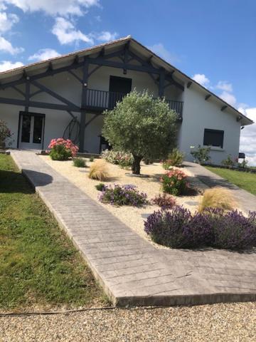 Gite Les Pins Perdus Saint-Ciers-d'Abzac Exterior foto